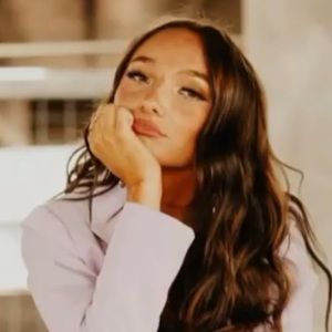 Meet your Posher, Maci